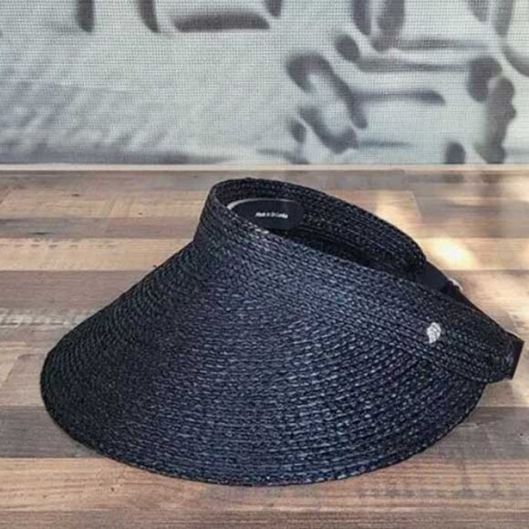NWT Helen Kaminski Kirsten– Charcoal?(#800)